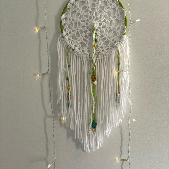 White & lime green sea turtle 5” dream catcher - Picture 2 of 8